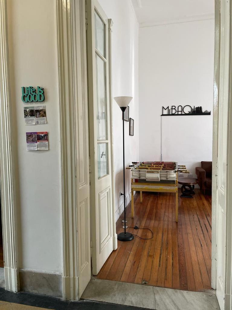 Mibaq Hostel Buenos Aires Ngoại thất bức ảnh